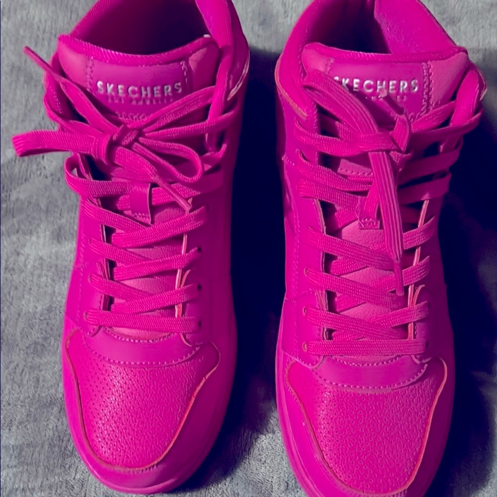 Skechers Women's Pink High-Top Sneakers